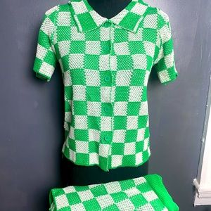 Super cute and COZY stretchy material